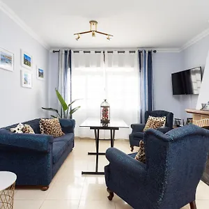 Apartamento Renovado 